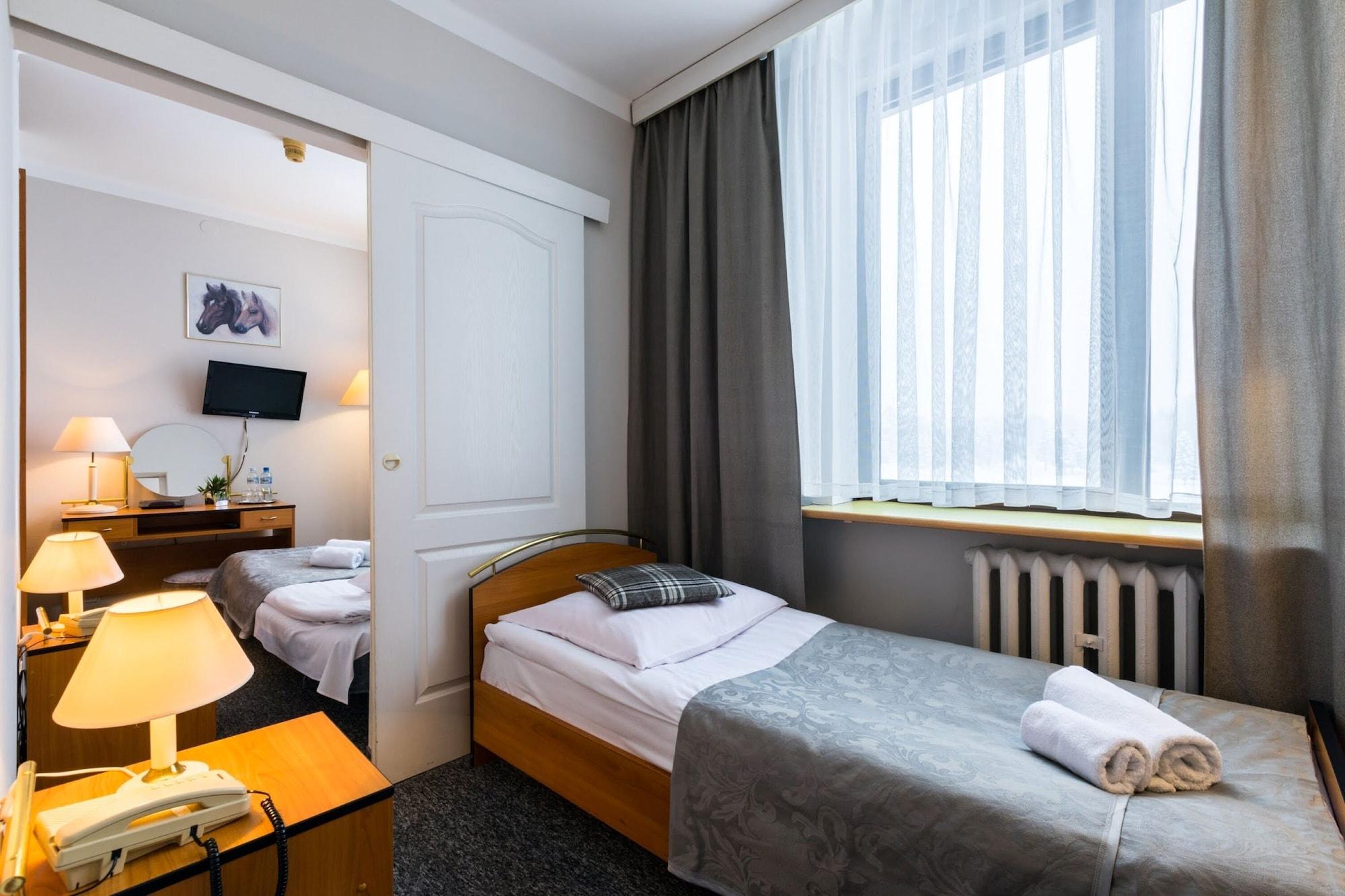 Hotel Helios 300M Od Krupowek Nowy Basen Od 12 Lipca Zakopane Dış mekan fotoğraf