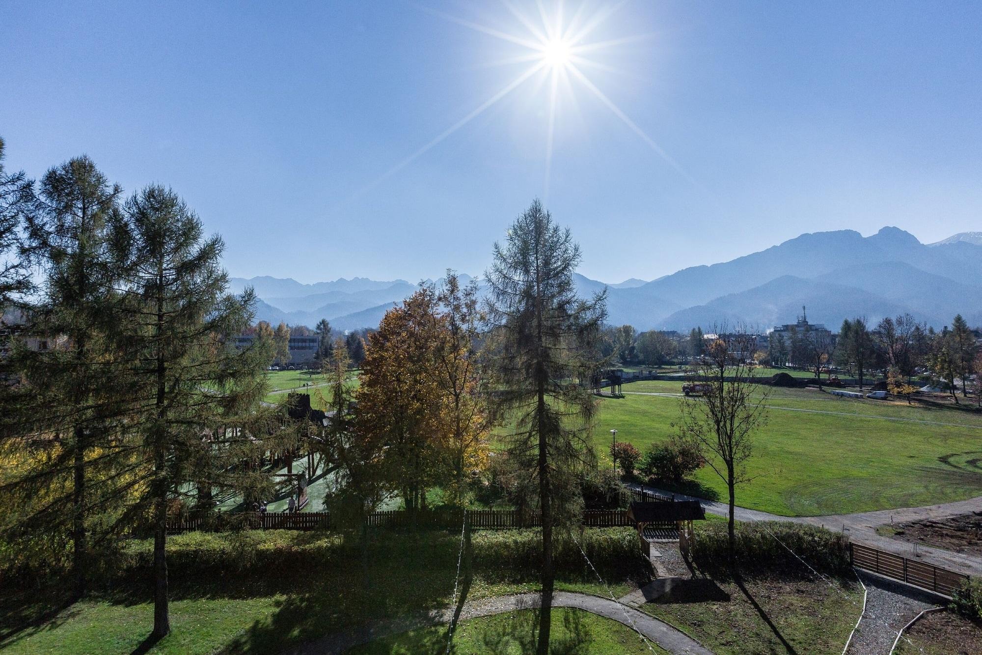 Hotel Helios 300M Od Krupowek Nowy Basen Od 12 Lipca Zakopane Dış mekan fotoğraf