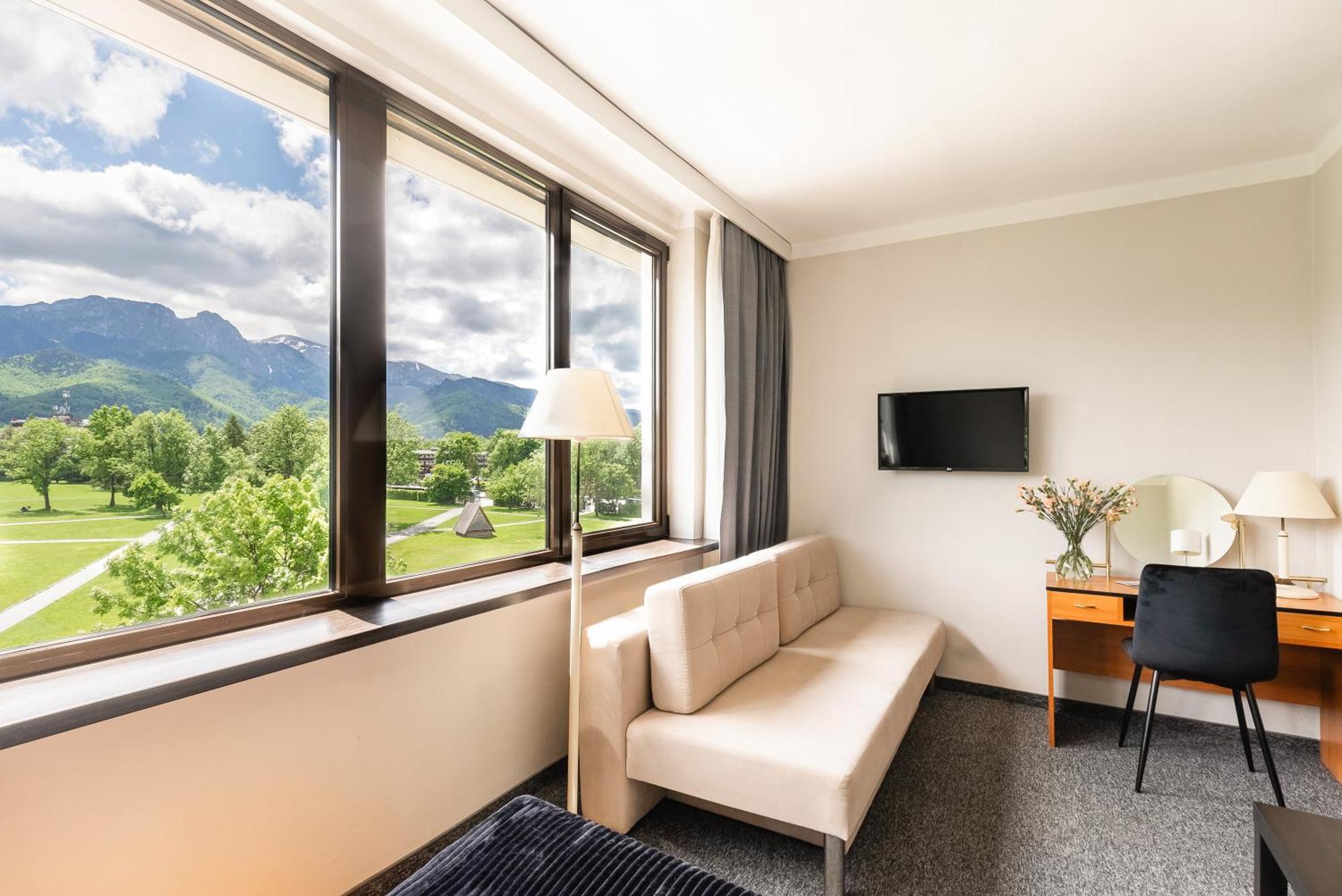 Hotel Helios 300M Od Krupowek Nowy Basen Od 12 Lipca Zakopane Dış mekan fotoğraf