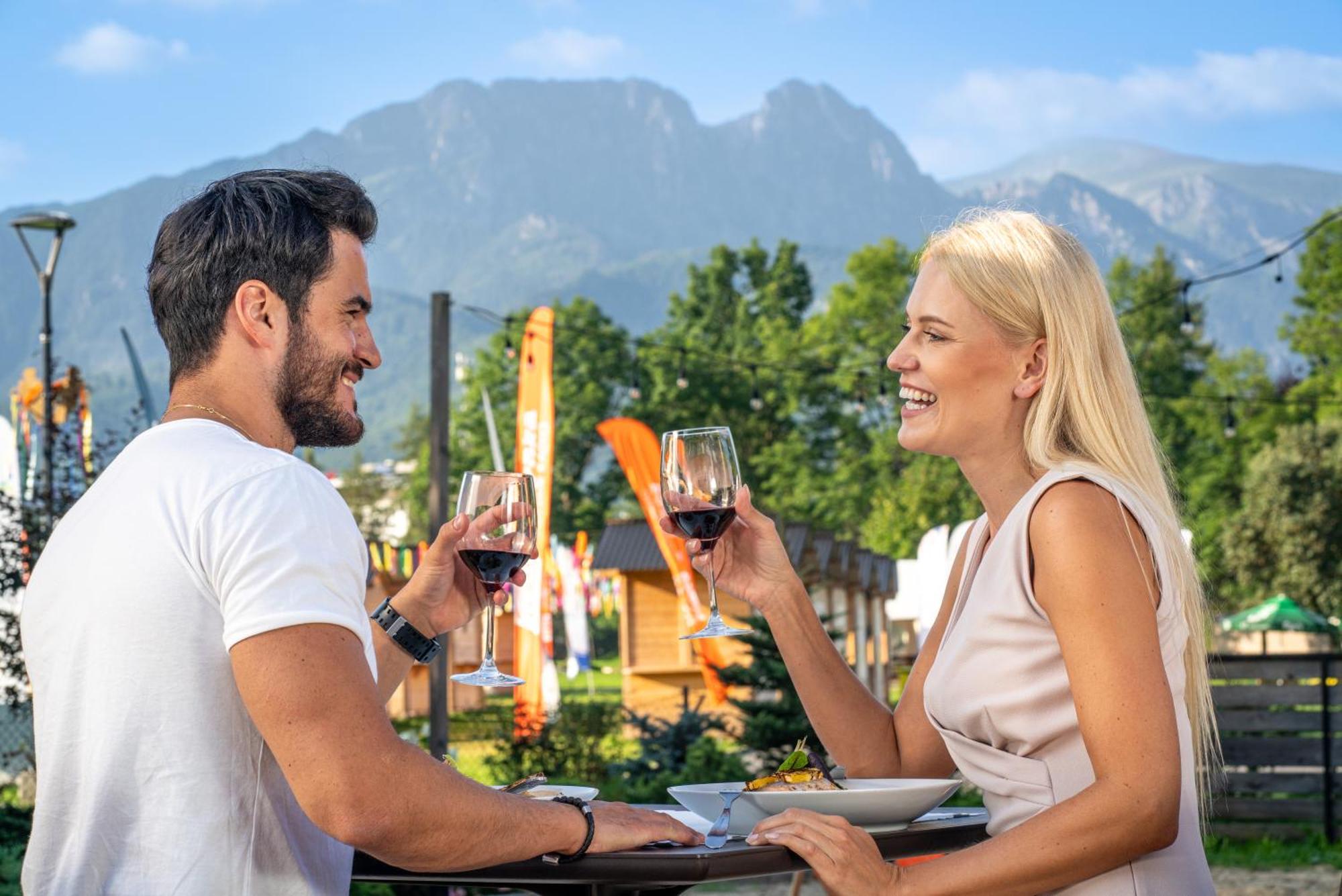 Hotel Helios 300M Od Krupowek Nowy Basen Od 12 Lipca Zakopane Dış mekan fotoğraf