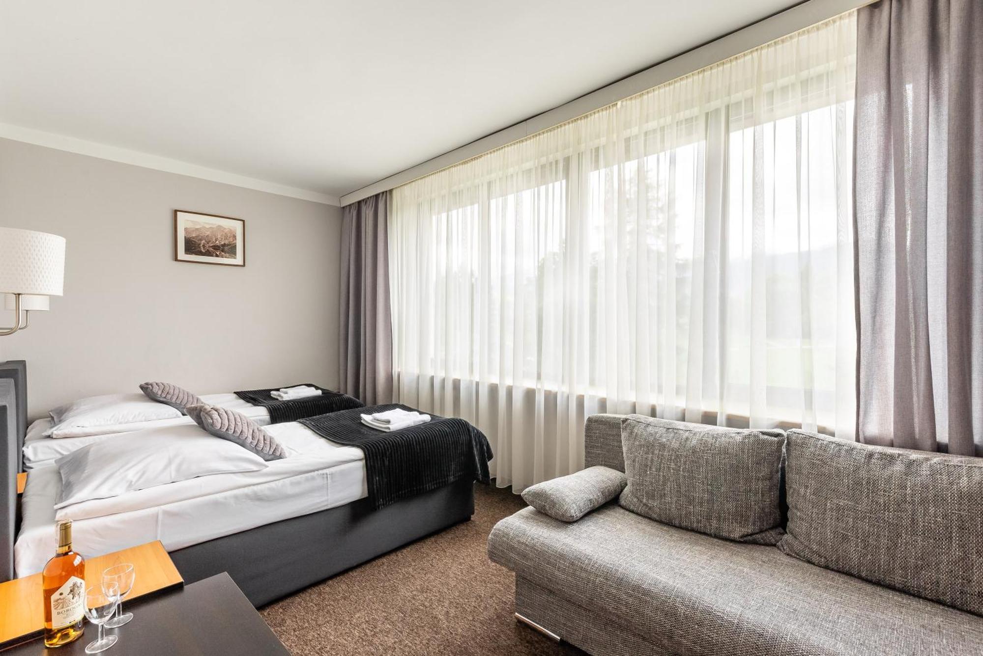 Hotel Helios 300M Od Krupowek Nowy Basen Od 12 Lipca Zakopane Dış mekan fotoğraf