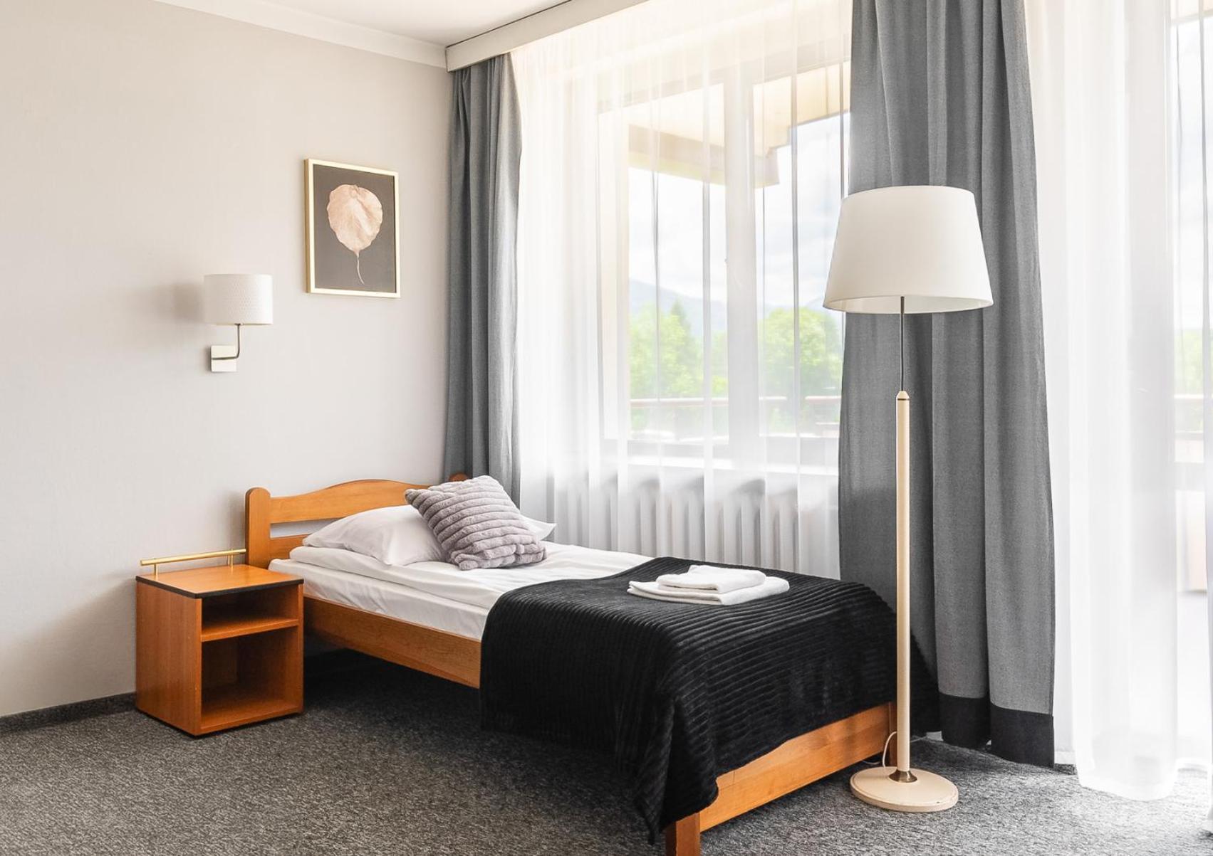 Hotel Helios 300M Od Krupowek Nowy Basen Od 12 Lipca Zakopane Dış mekan fotoğraf
